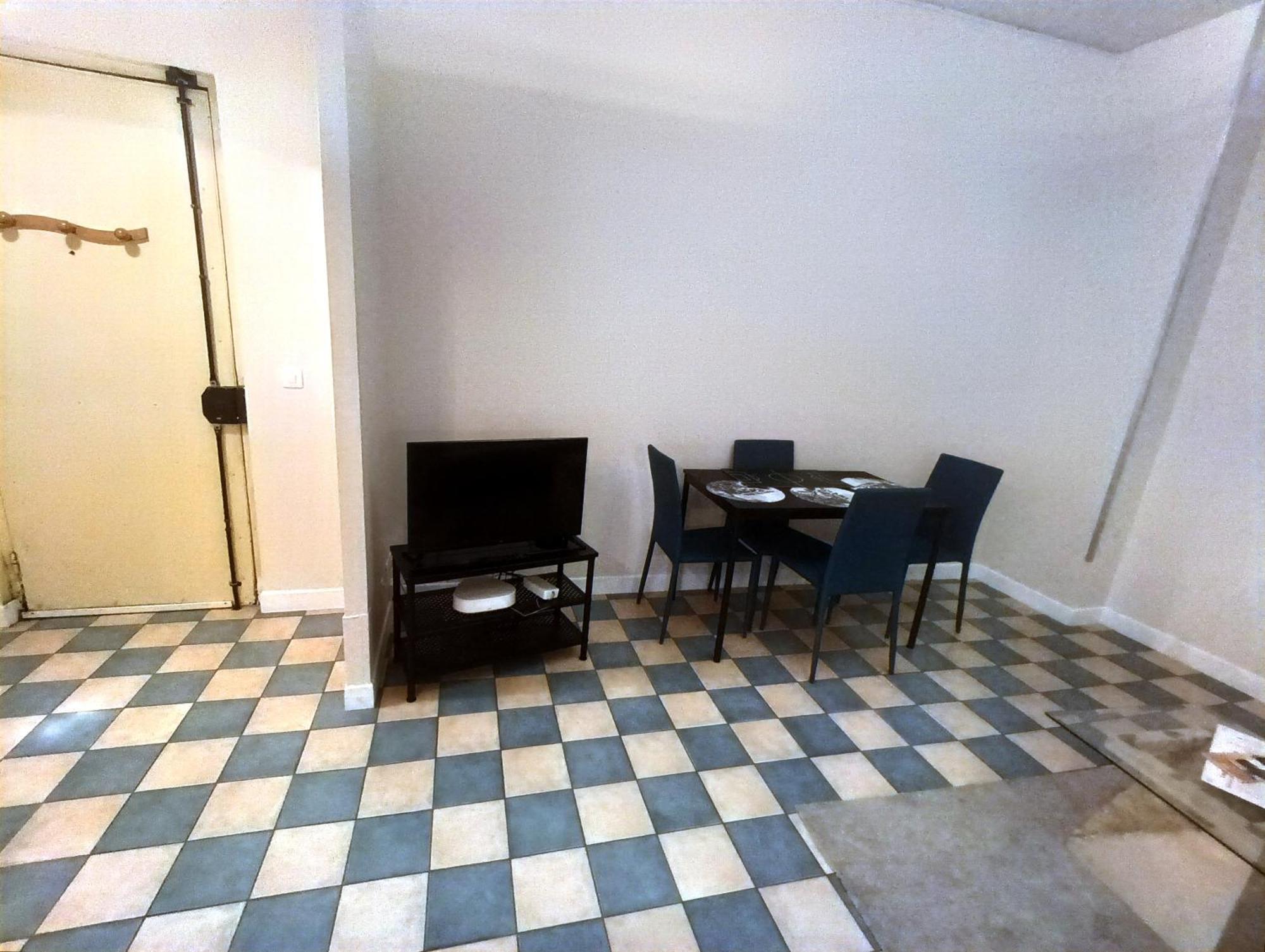 Simplicite Et Confort Apartment Saint-Fons
